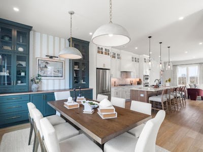 Finley II Kitchen & Dining Area